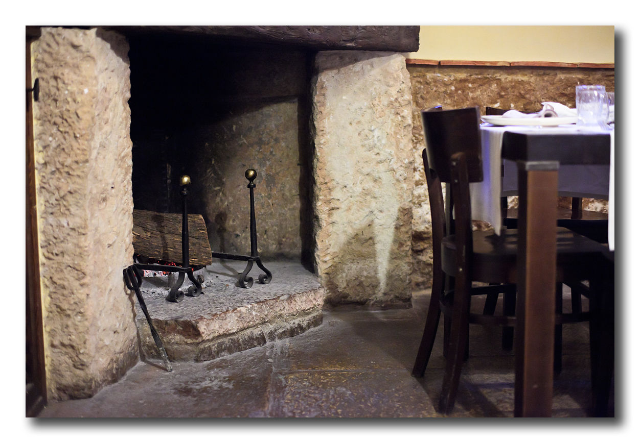 Hotel Restaurante Dona Anita Requena Exterior photo